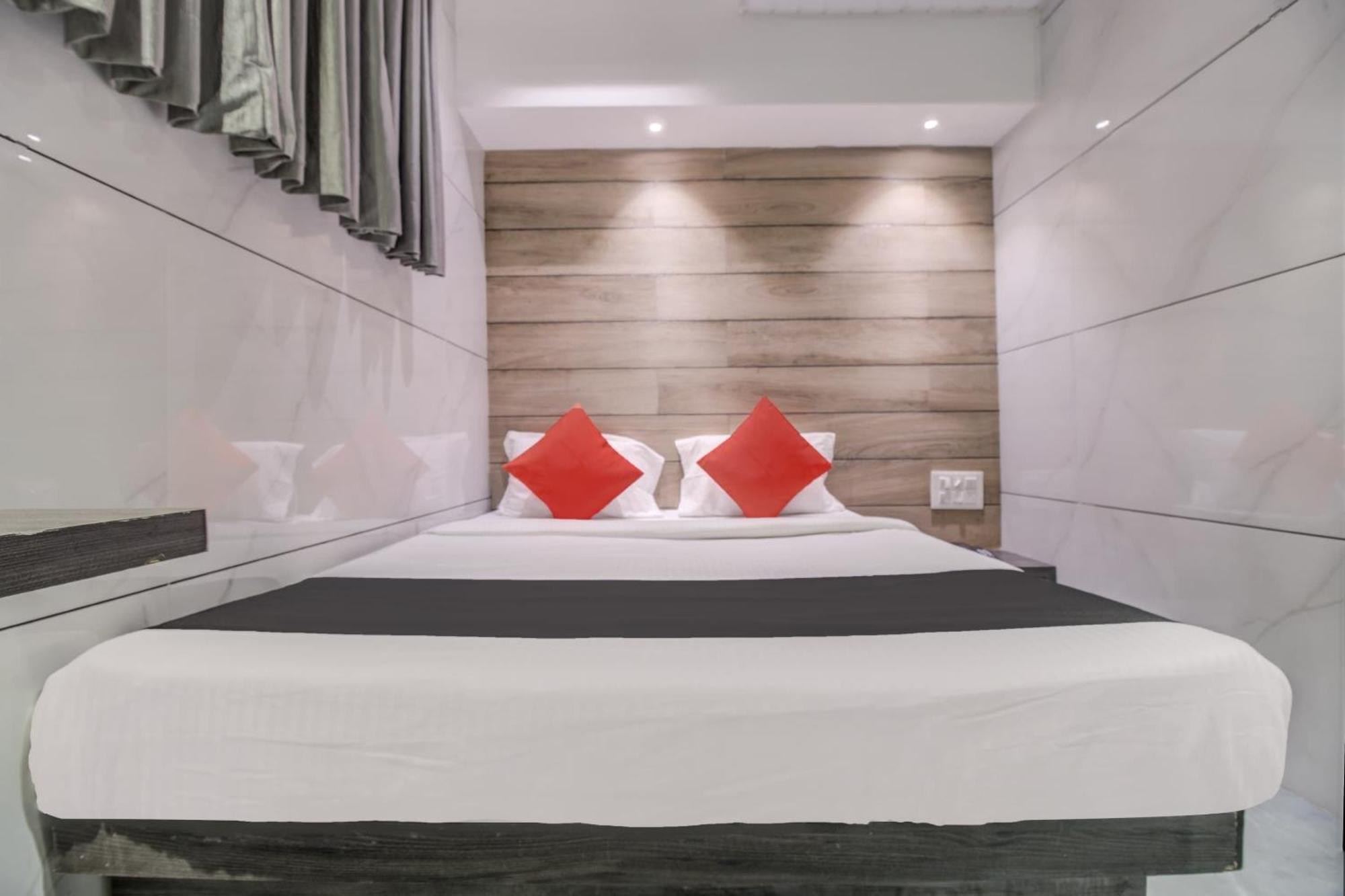 Hotel Spring Residency Mumbai Bagian luar foto